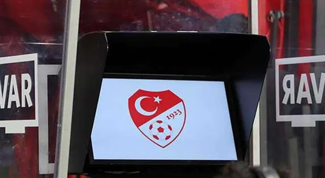 Türkiye Futbol Federasyonu logosunun göründüğü VAR monitörü